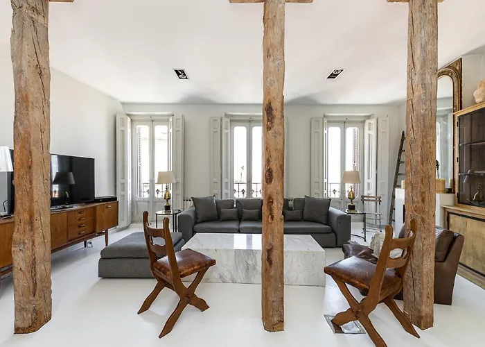 BNBHolder Refined Duplex MALASAÑA