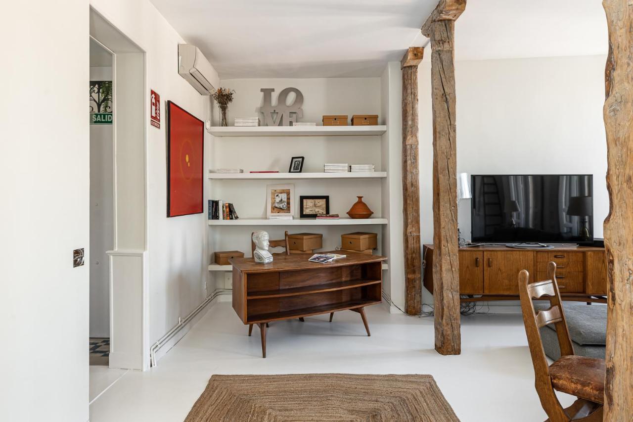 Apartment Bnbholder Refined Duplex Malasaña Madrid